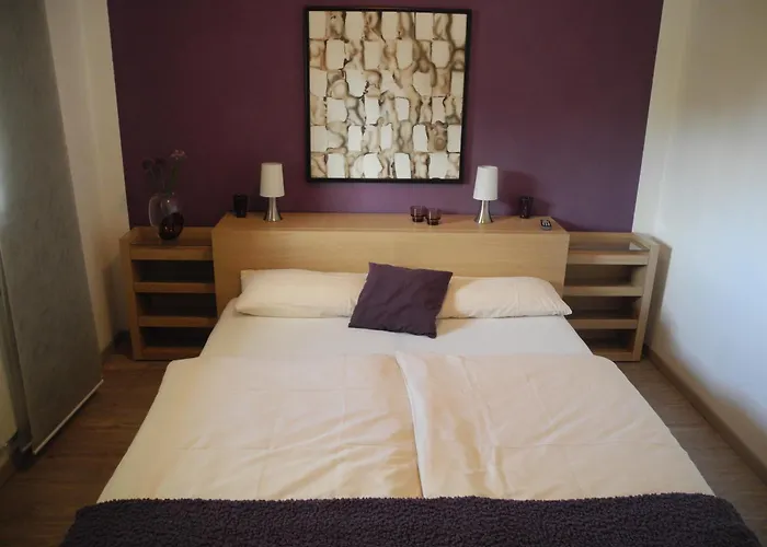 Patrei Mit Kleinem Meerblickauch Beim Duschen Mit Wallbox